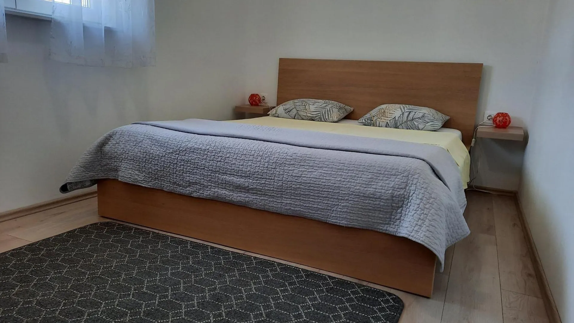 Schoenes Apartment In Banjole Mit Terrasse