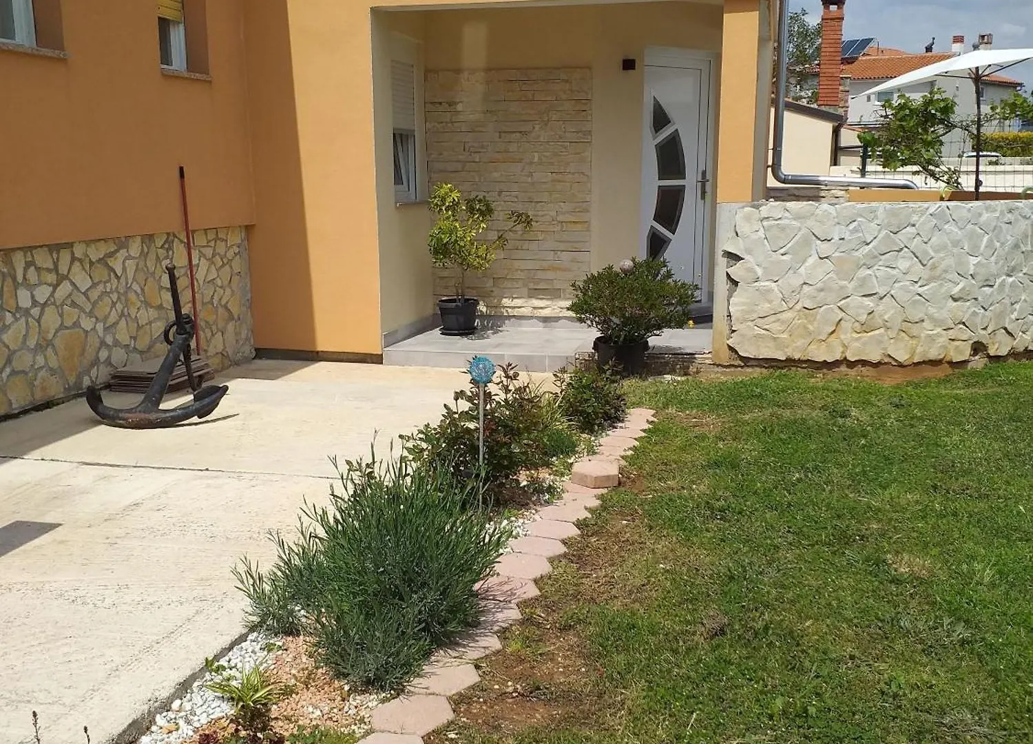 Schoenes Apartment In Banjole Mit Terrasse 0*,  Croatia