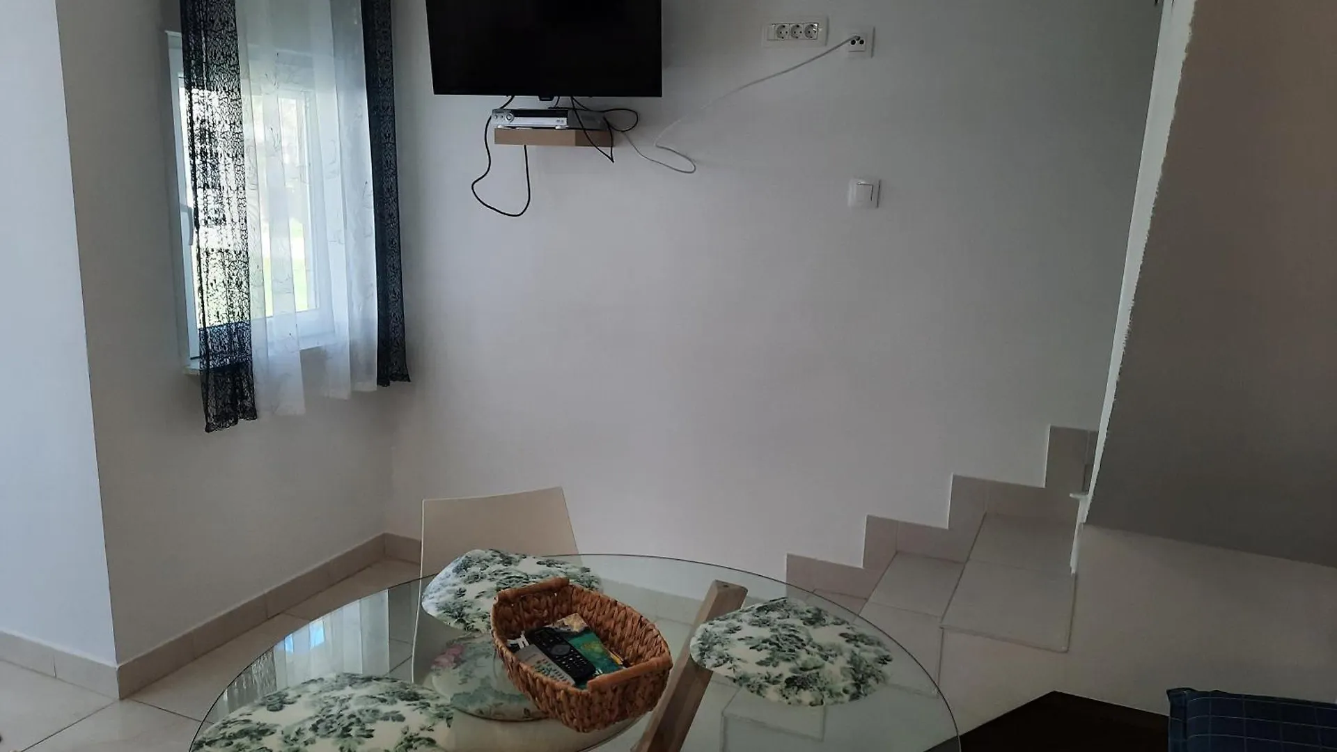 Schoenes Apartment In Banjole Mit Terrasse 0*,